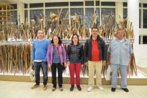 Os participantes da excursión no ¨Museo centro Gaiás¨ onde había unha exposición sobre o camiño de Santiago