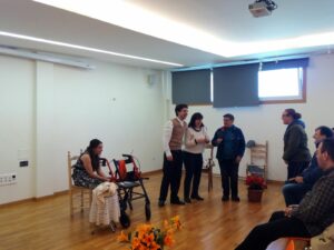 Participación de forma improvisada por parte de los participantes del centro de Los Chopos